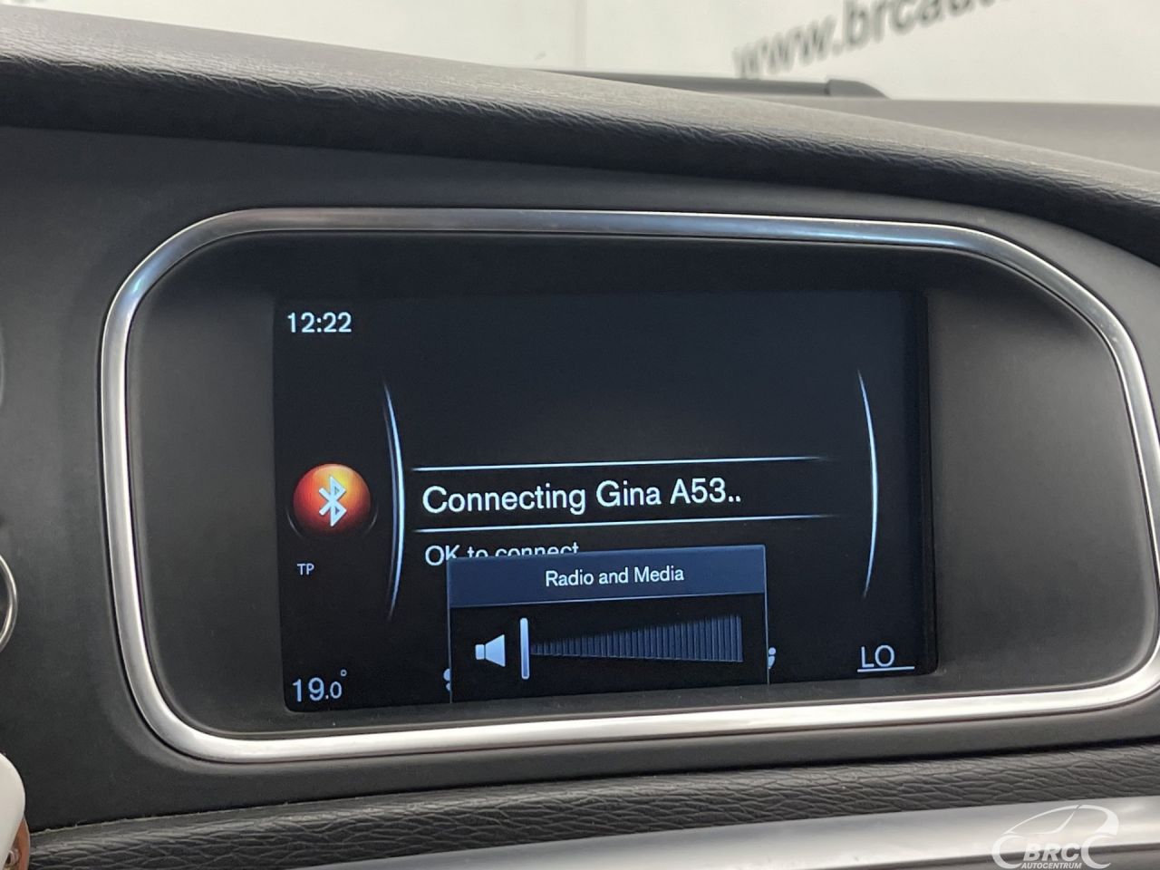 Volvo V40 | 35