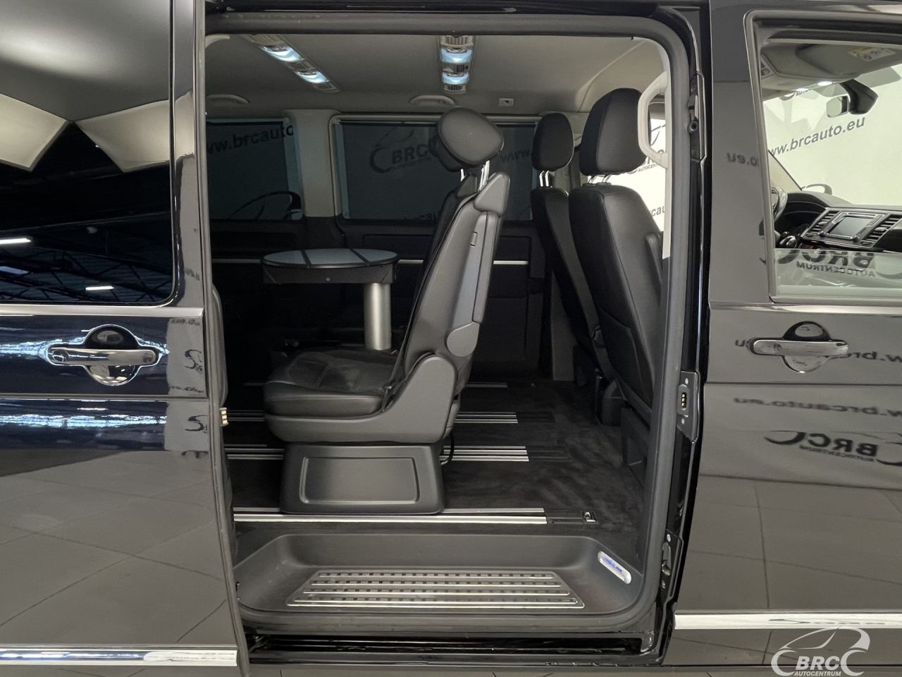 Volkswagen Multivan | 9