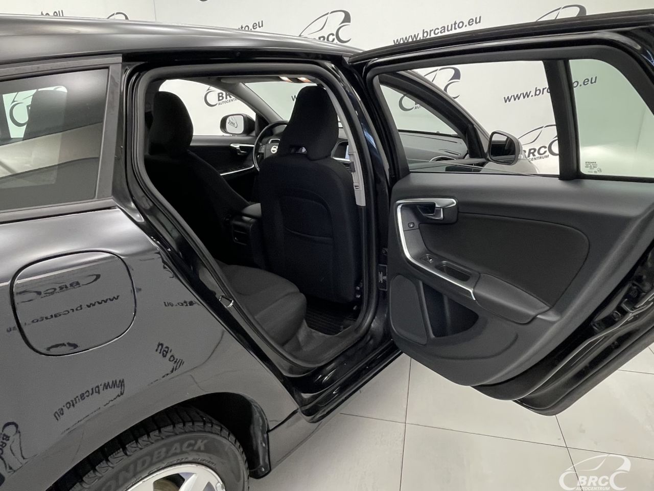 Volvo V60 | 11