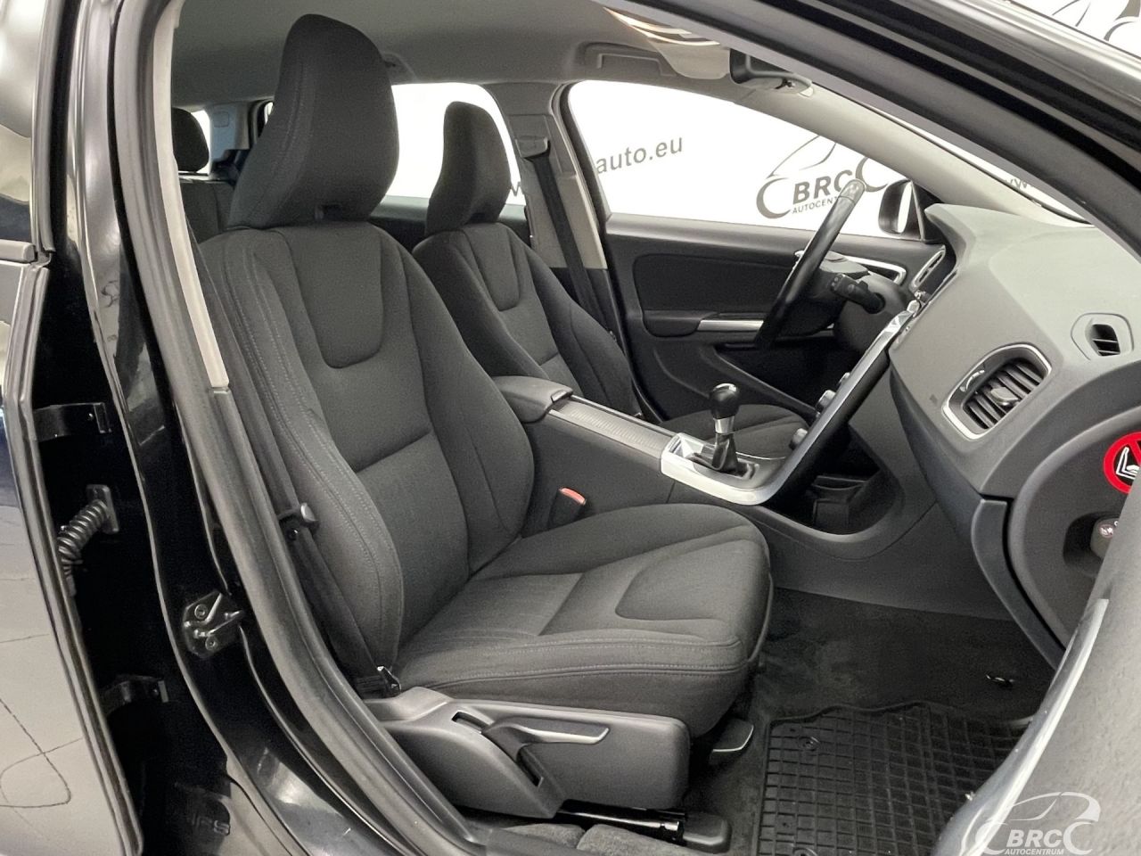 Volvo V60 | 6