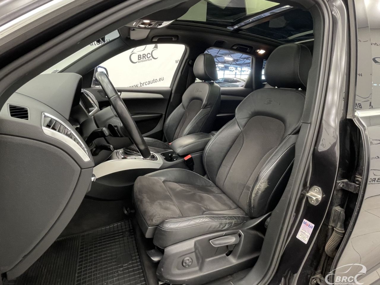 Audi Q5 | 22