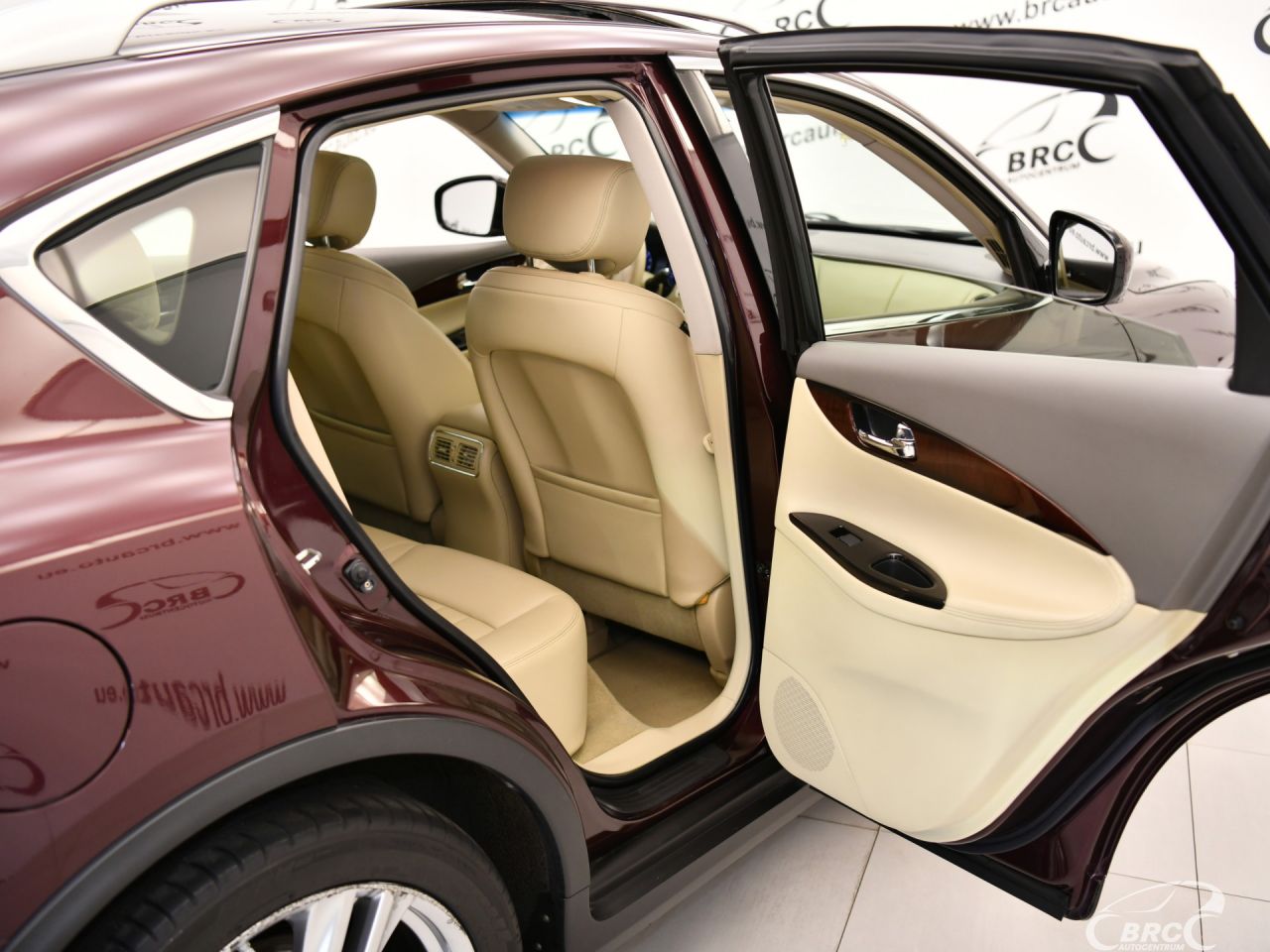 Infiniti EX37 | 12