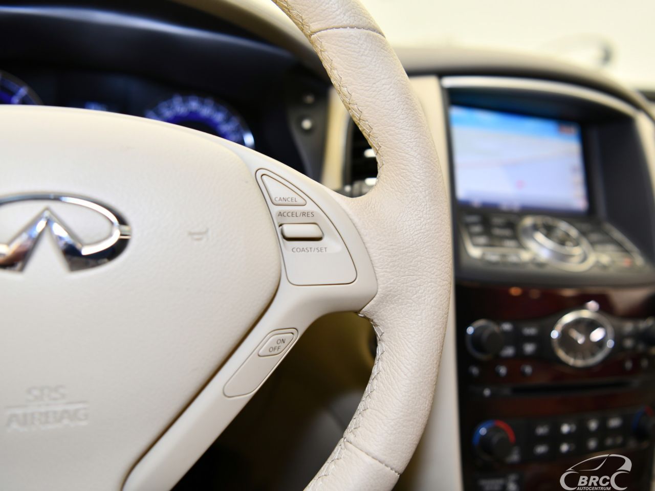 Infiniti EX37 | 32