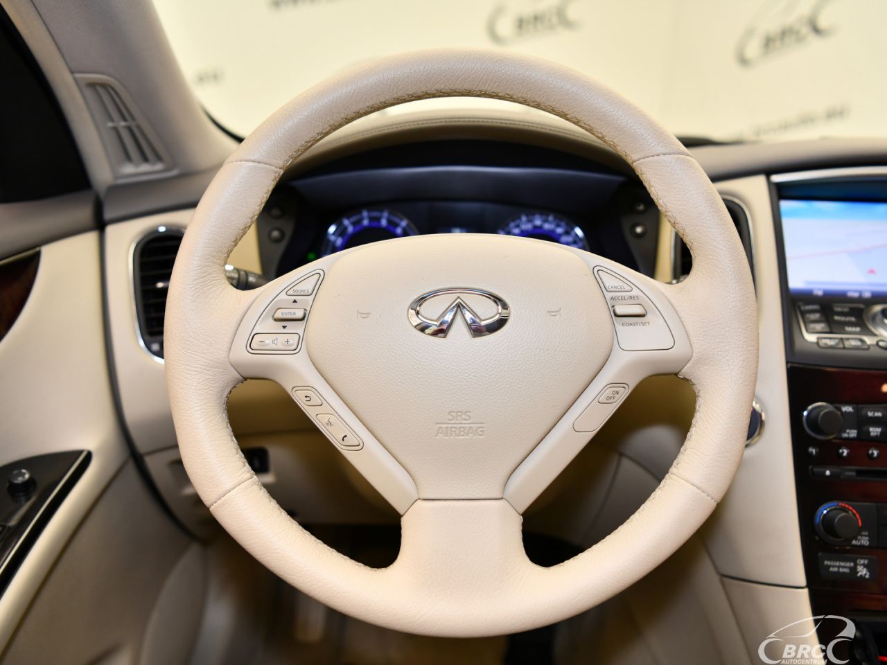 Infiniti EX37 | 31