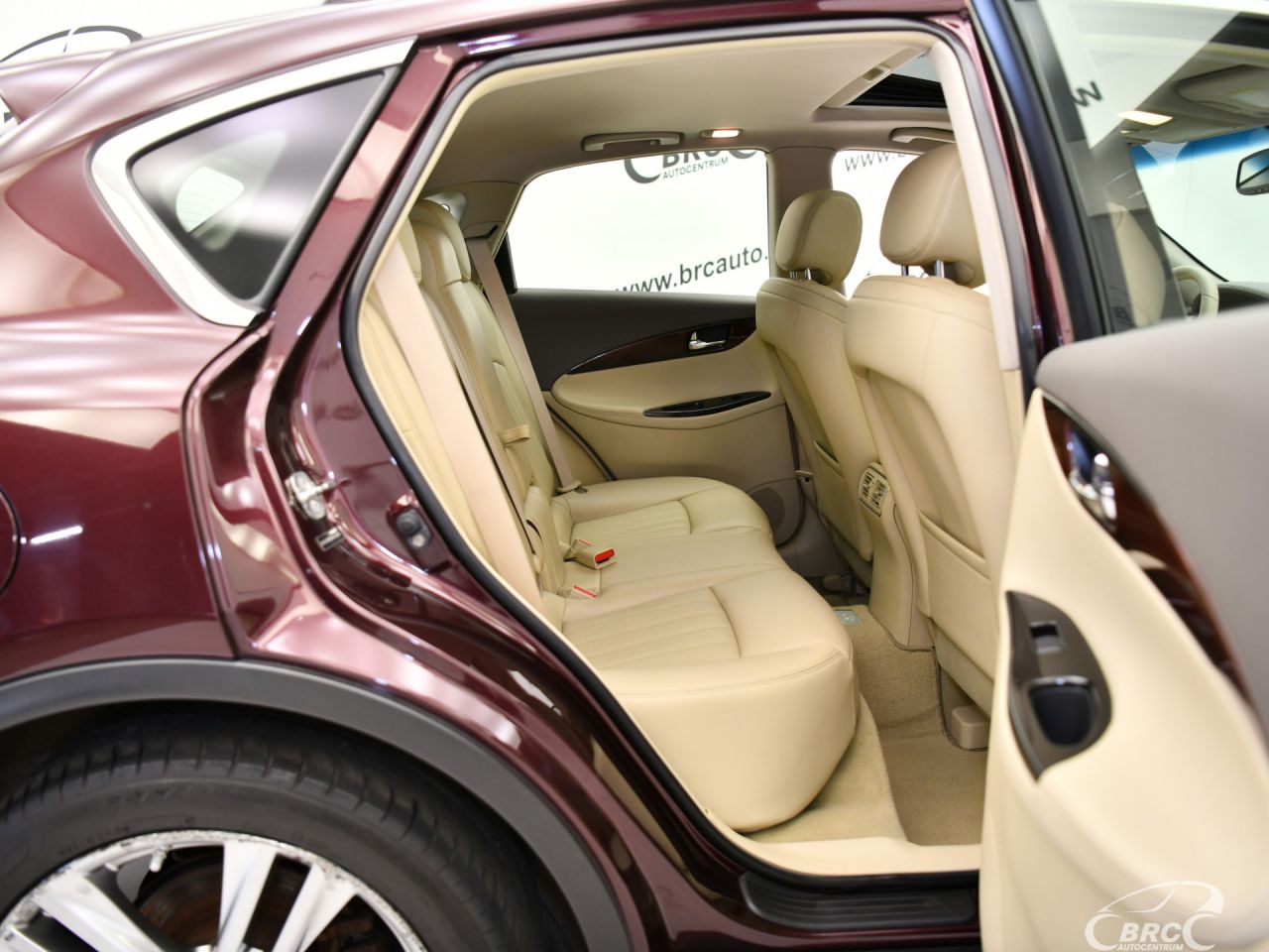 Infiniti EX37 | 9