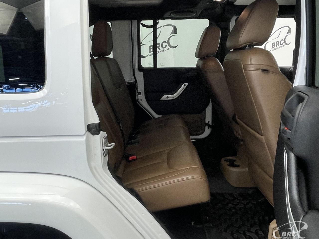 Jeep Wrangler | 9