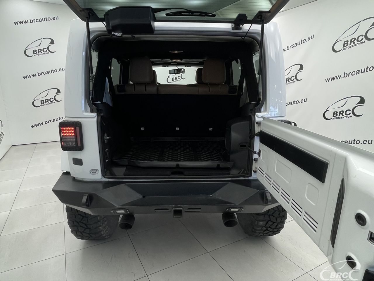 Jeep Wrangler | 41