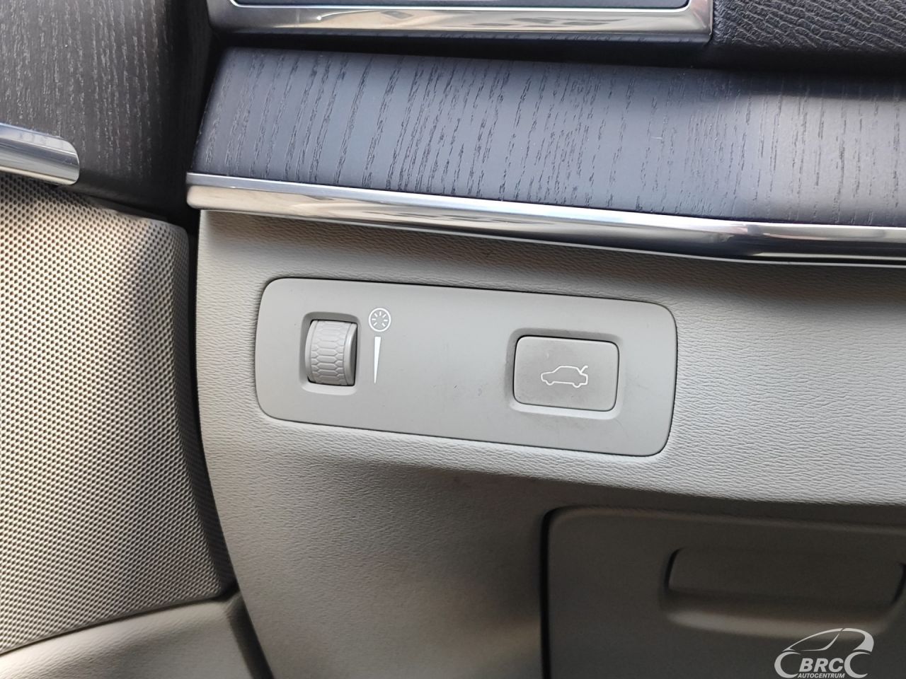 Volvo XC90 | 78