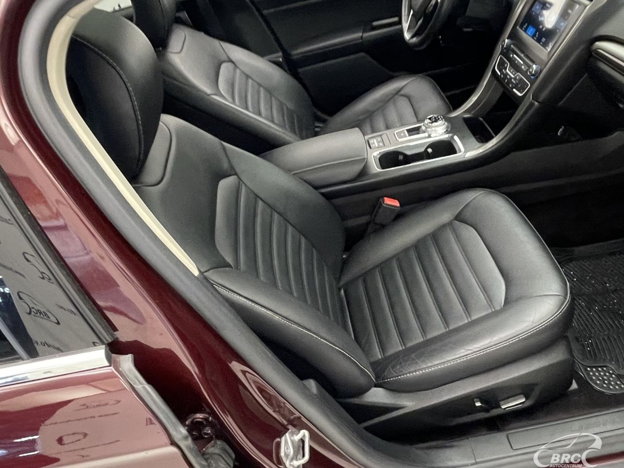 Ford Fusion | 4