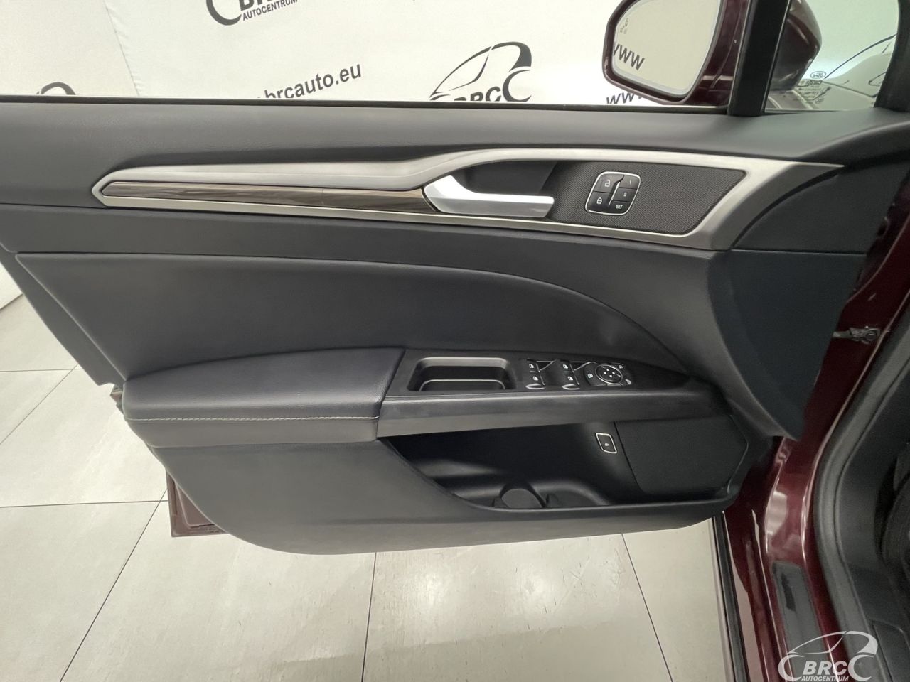 Ford Fusion | 19