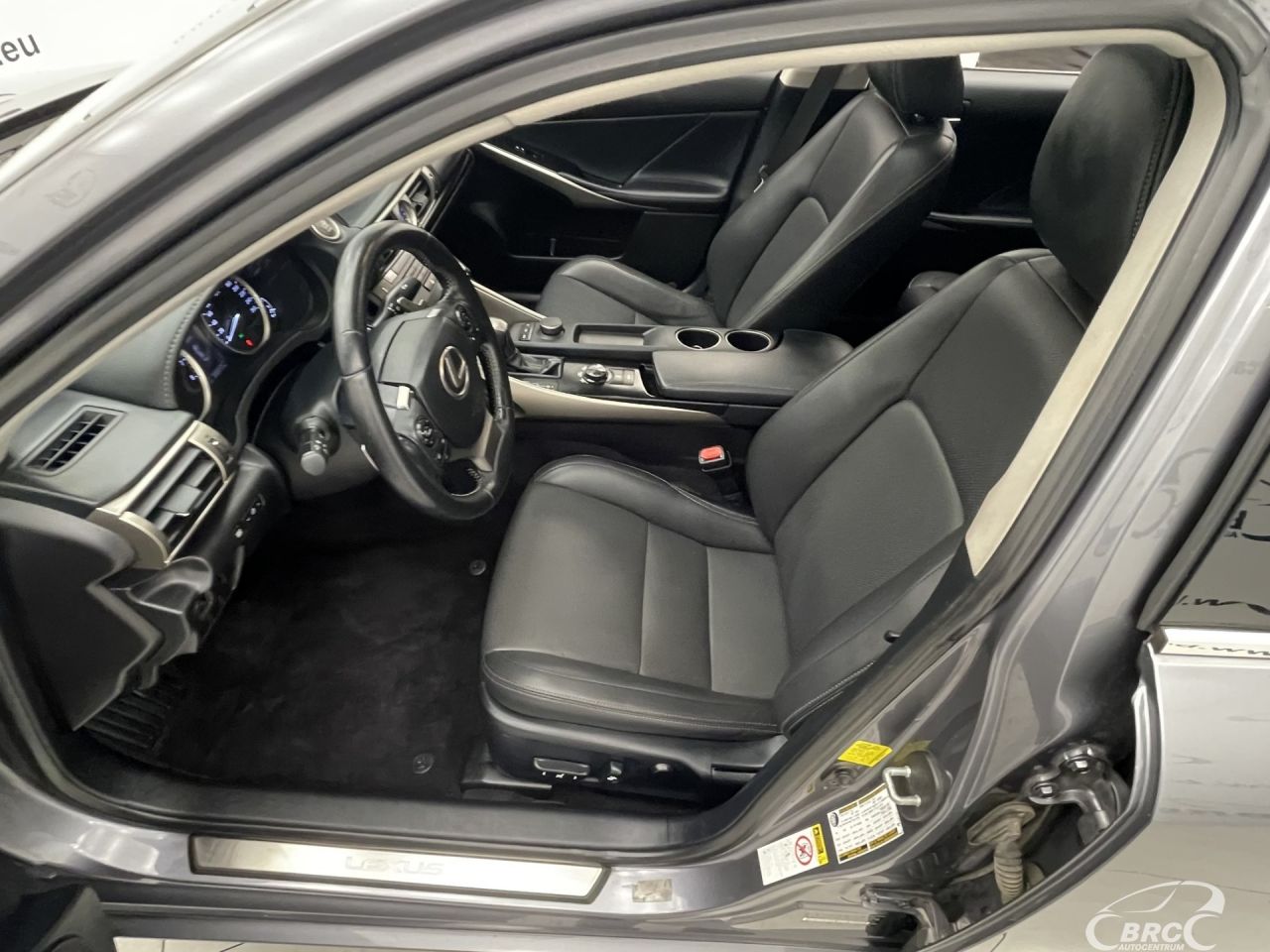 Lexus IS 250 | 19