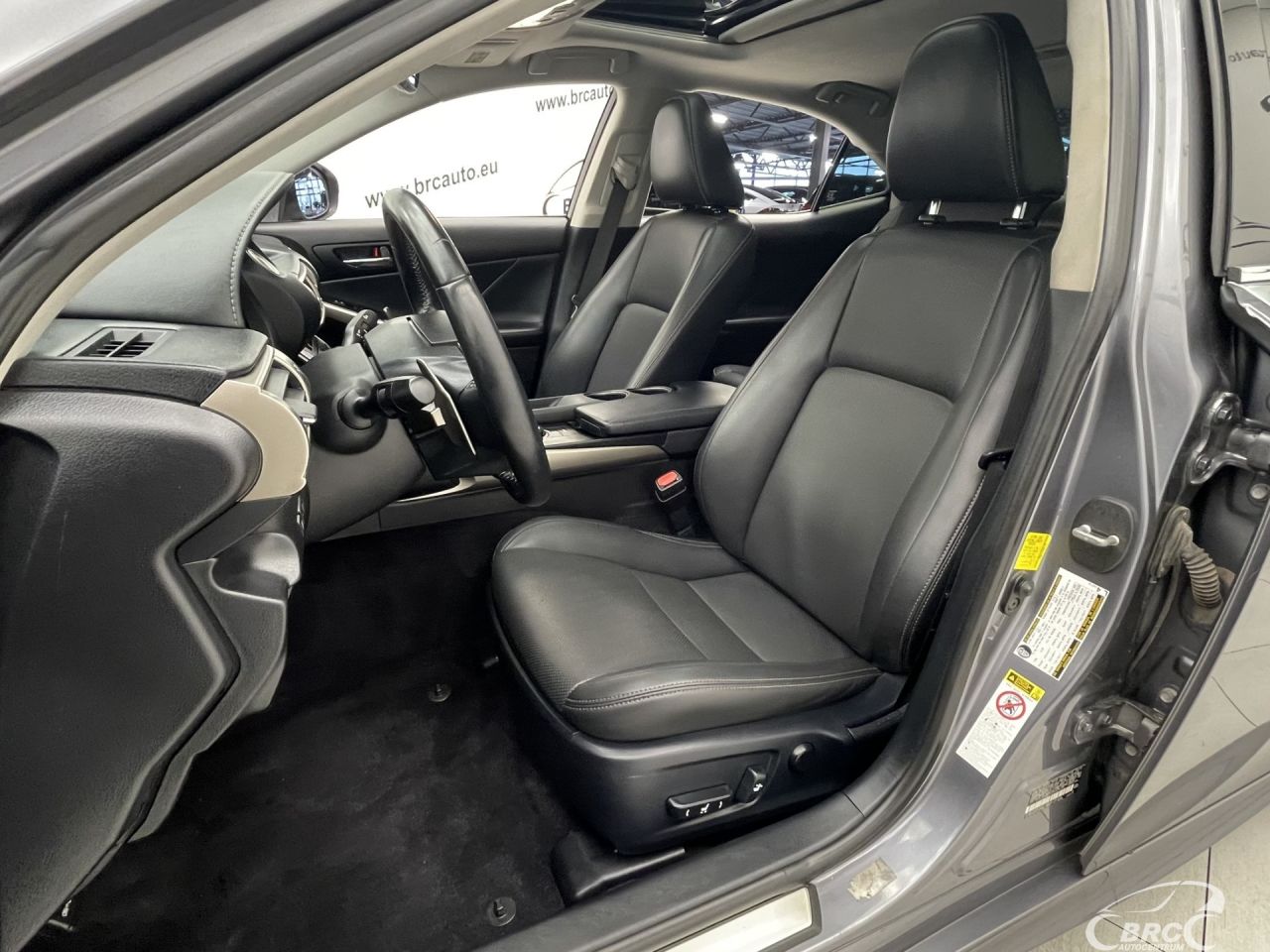 Lexus IS 250 | 21