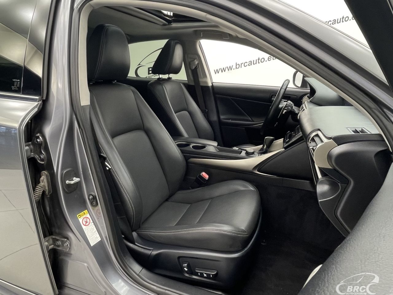 Lexus IS 250 | 6