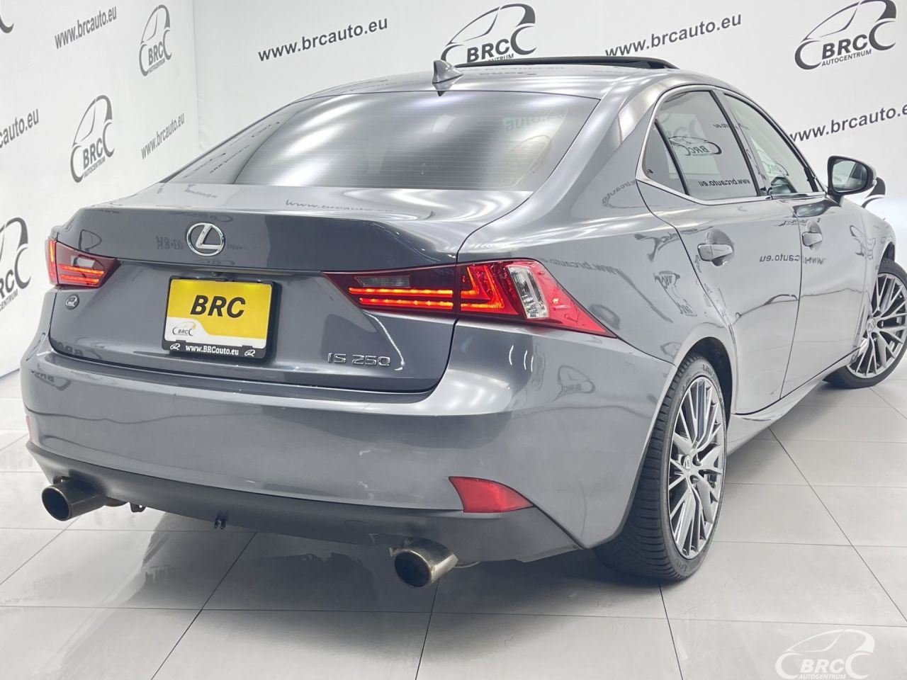 Lexus IS 250 | 42