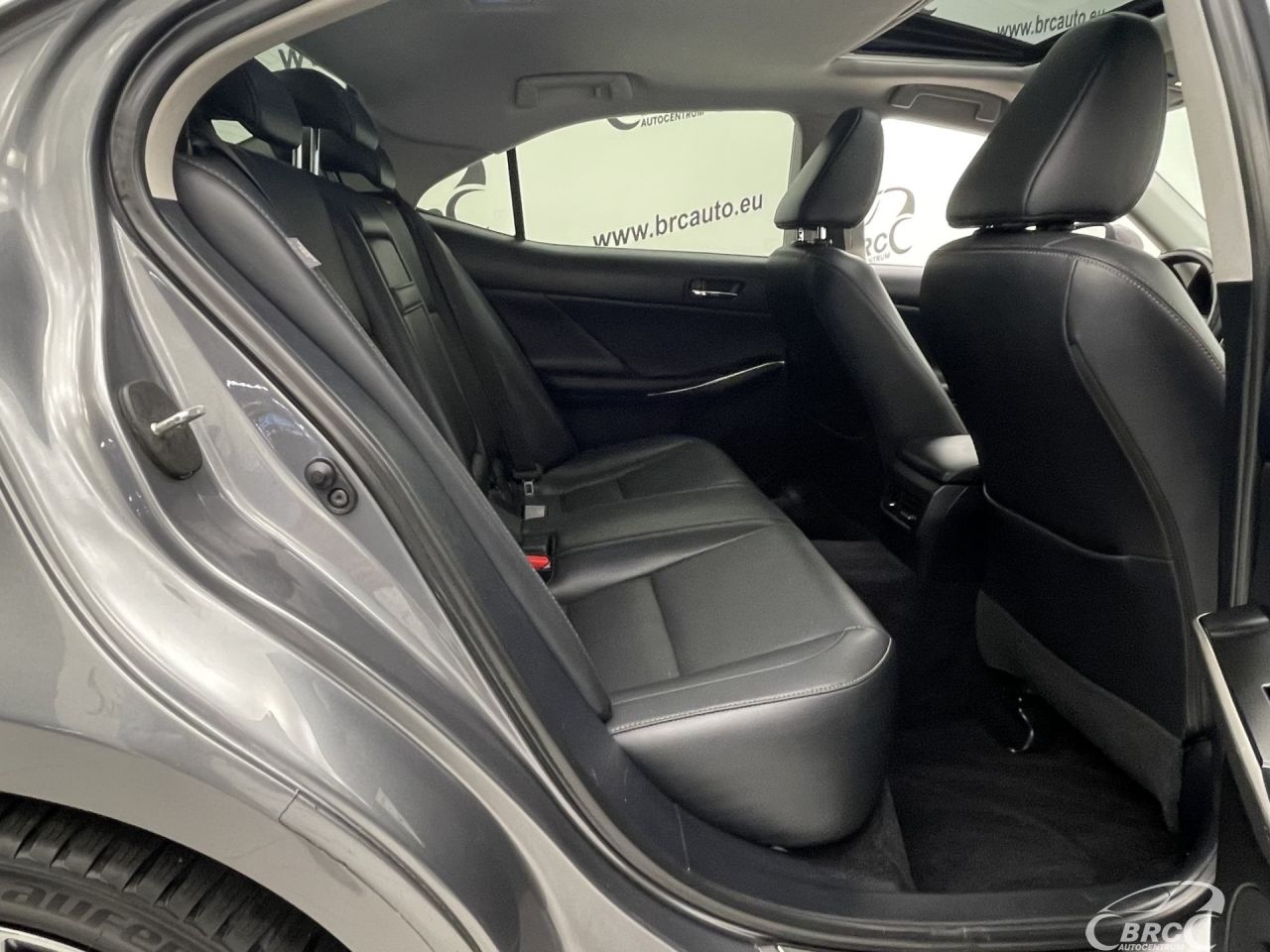 Lexus IS 250 | 8
