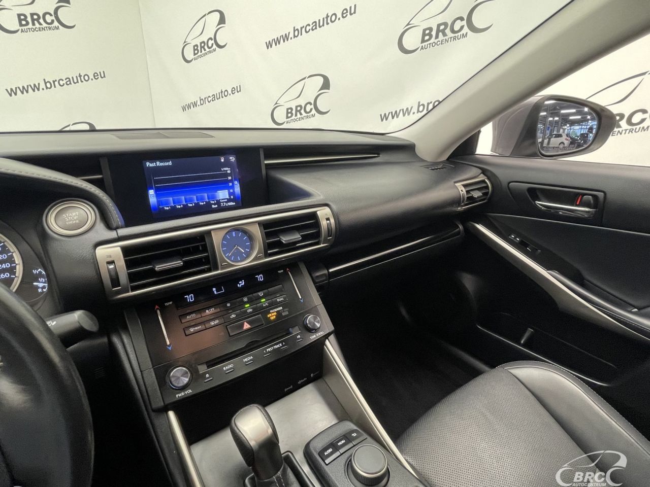 Lexus IS 250 | 25