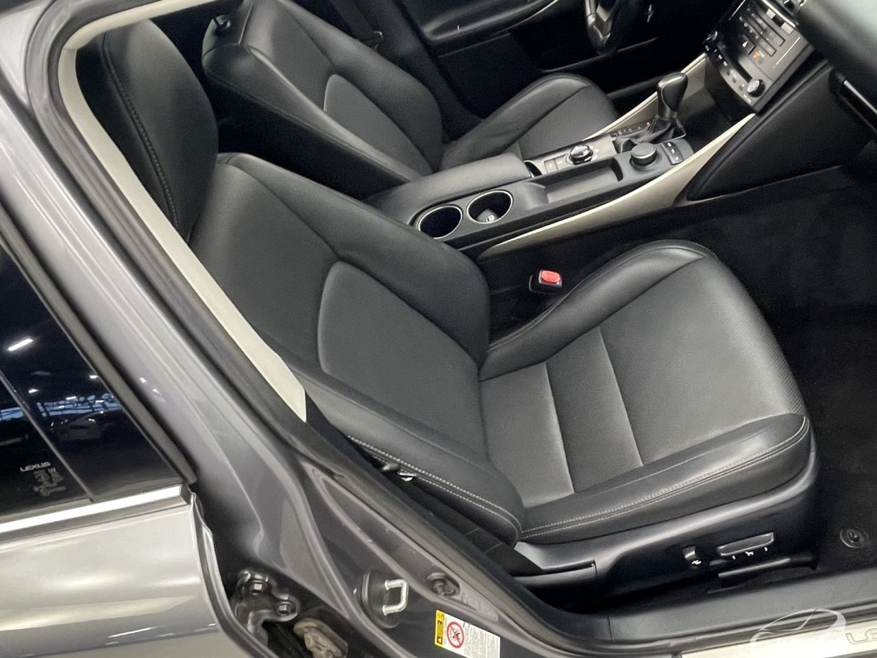 Lexus IS 250 | 4