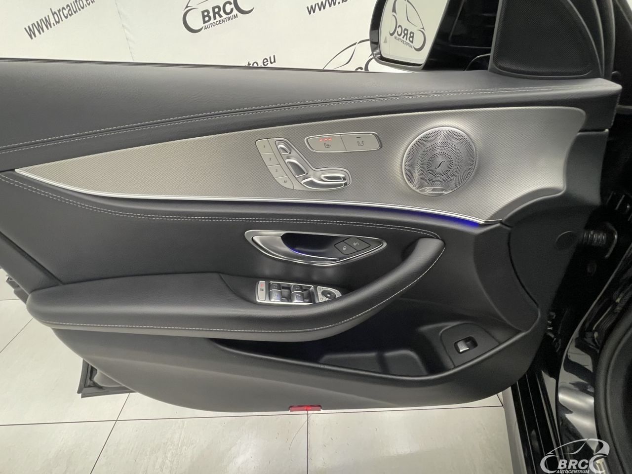 Mercedes-Benz E350 | 19
