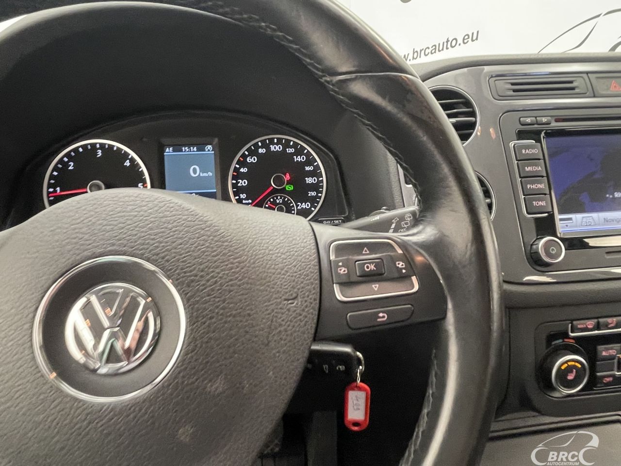 Volkswagen Tiguan | 28