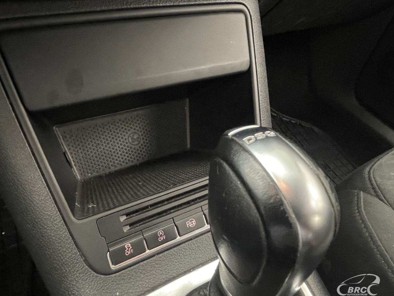 Volkswagen Tiguan | 24