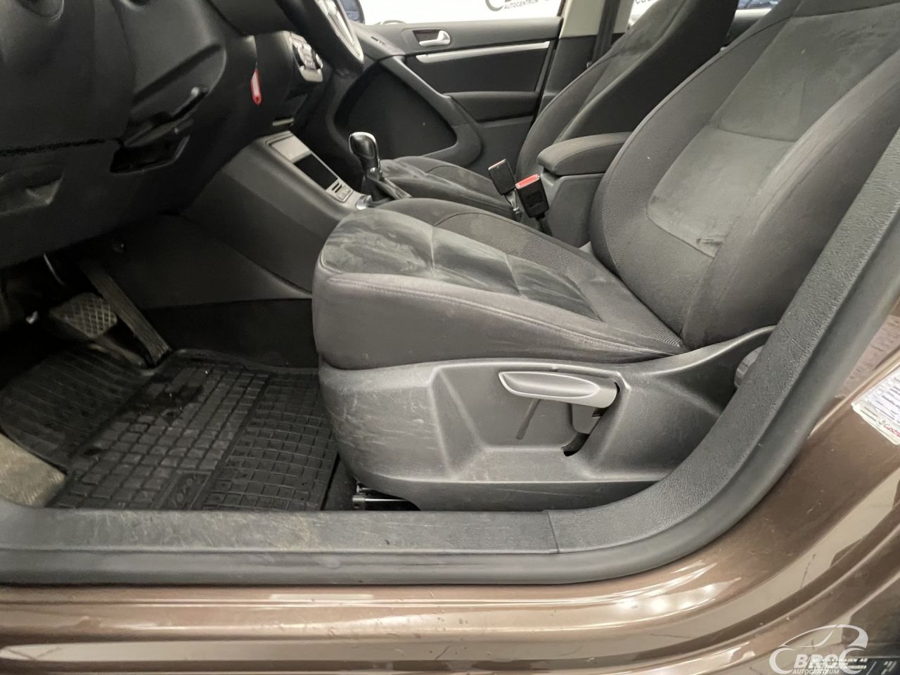 Volkswagen Tiguan | 20