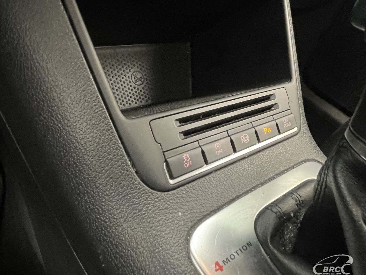 Volkswagen Tiguan | 25
