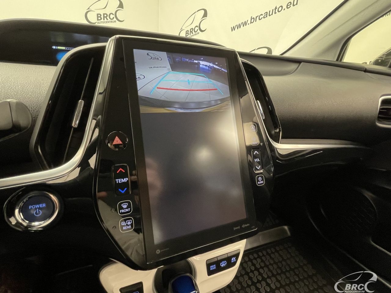 Toyota Prius | 37