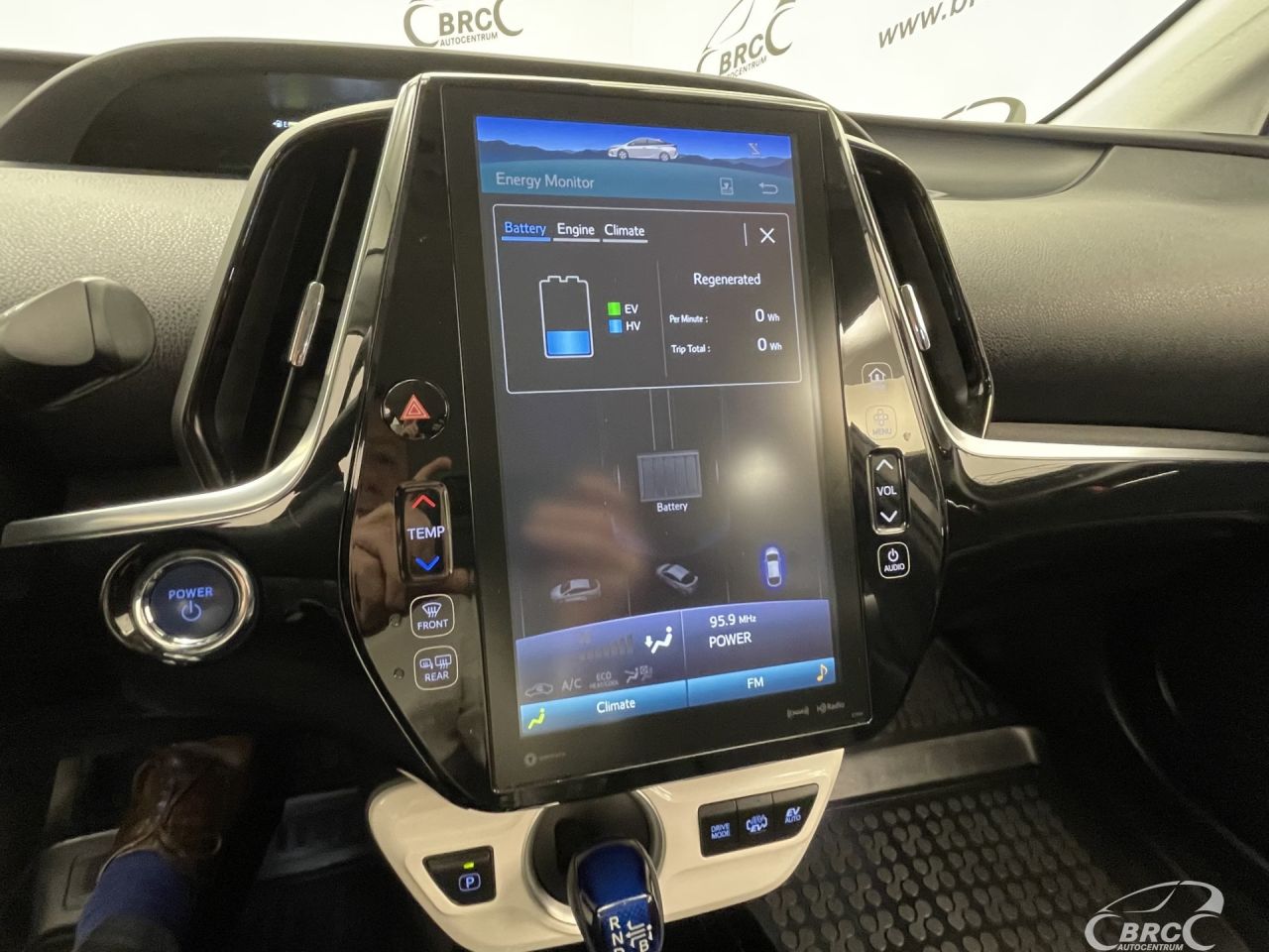 Toyota Prius | 36