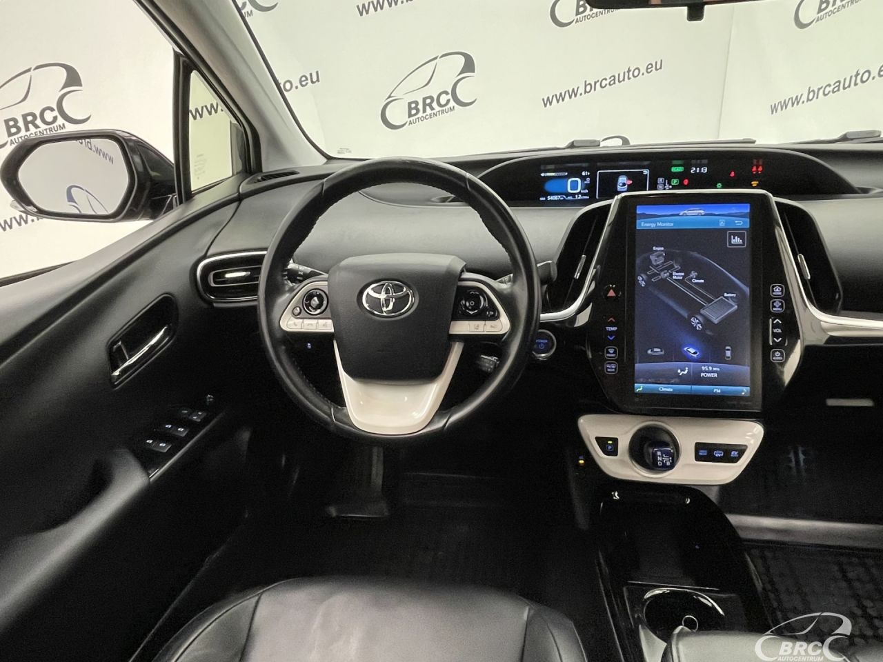 Toyota Prius | 13
