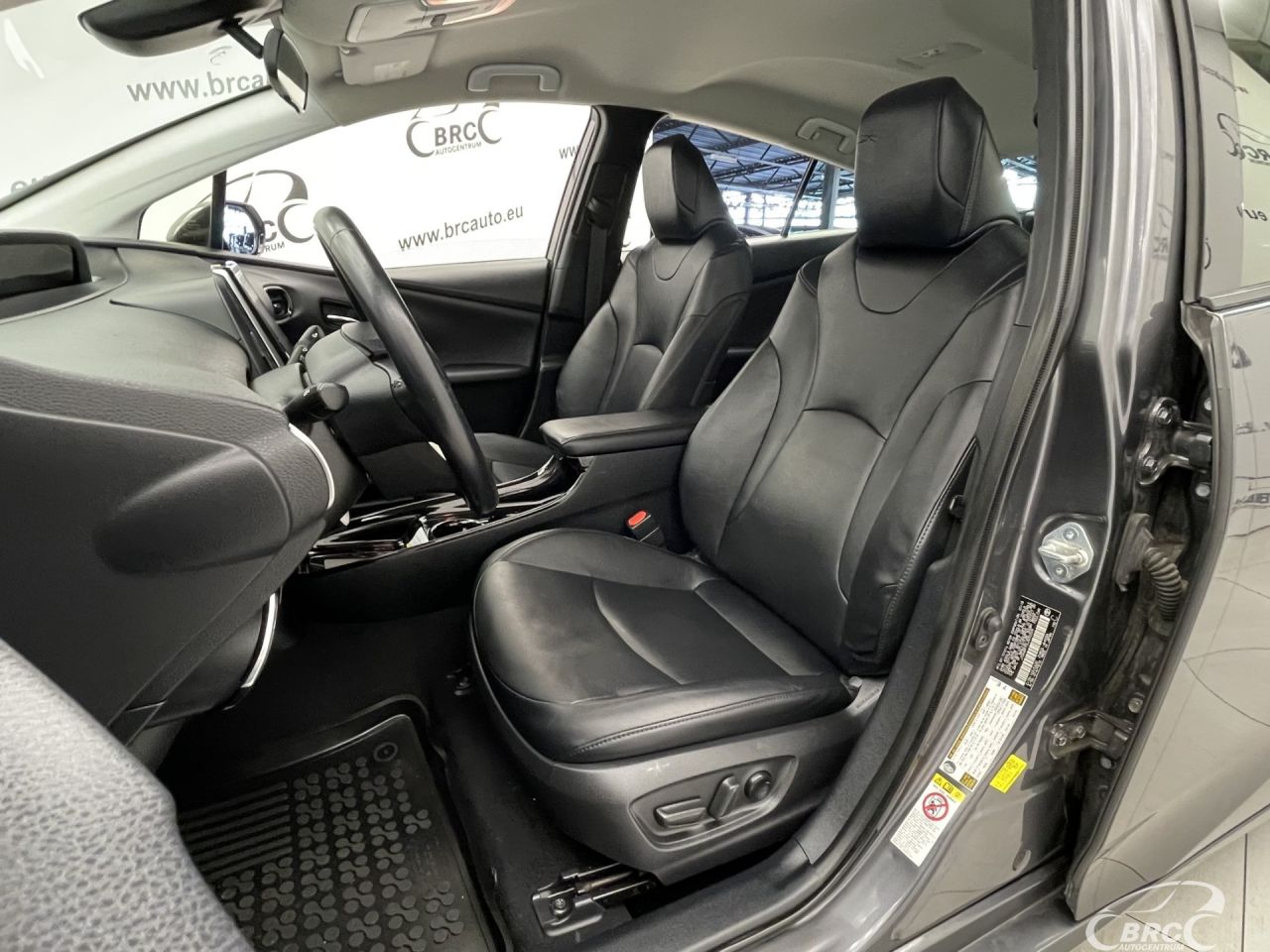 Toyota Prius | 22