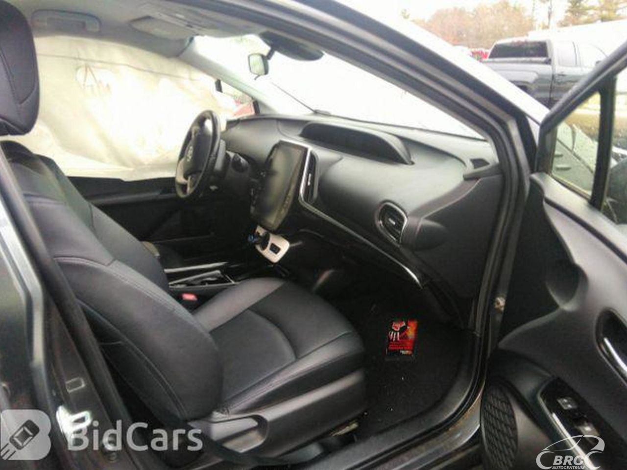 Toyota Prius | 53
