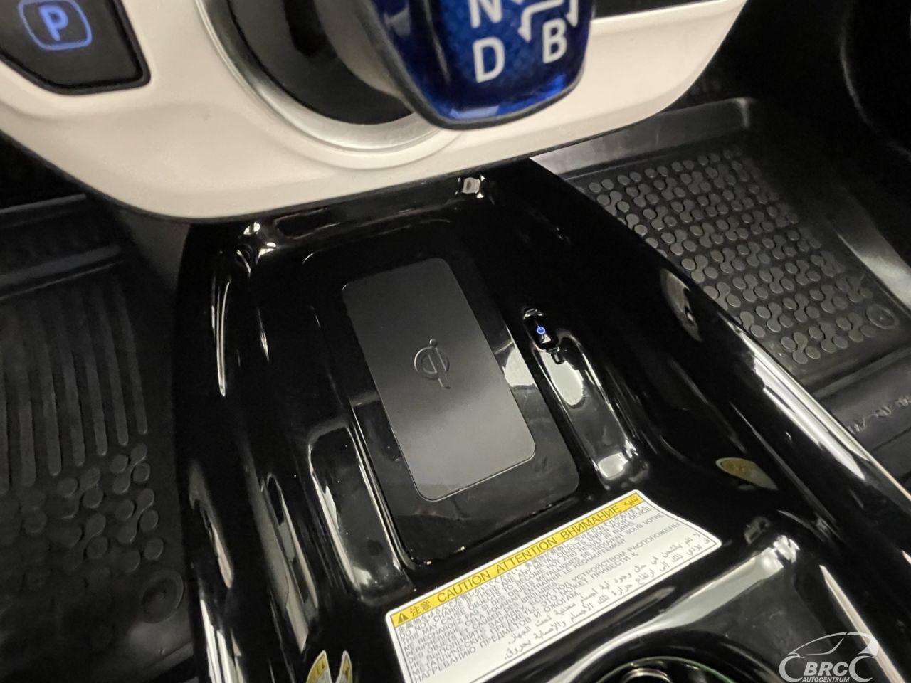 Toyota Prius | 27