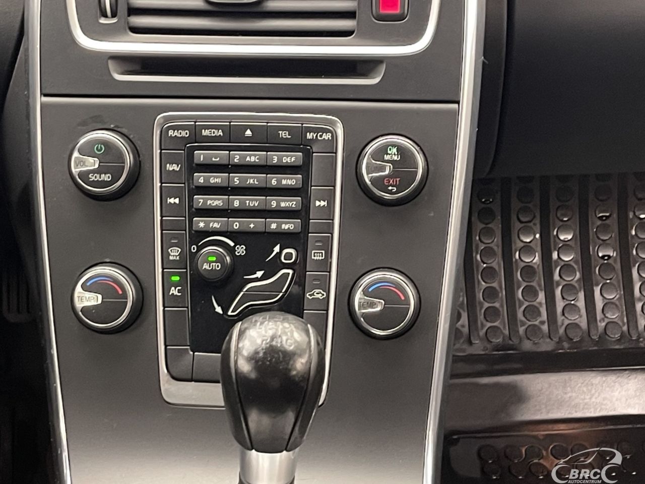 Volvo V60 | 15