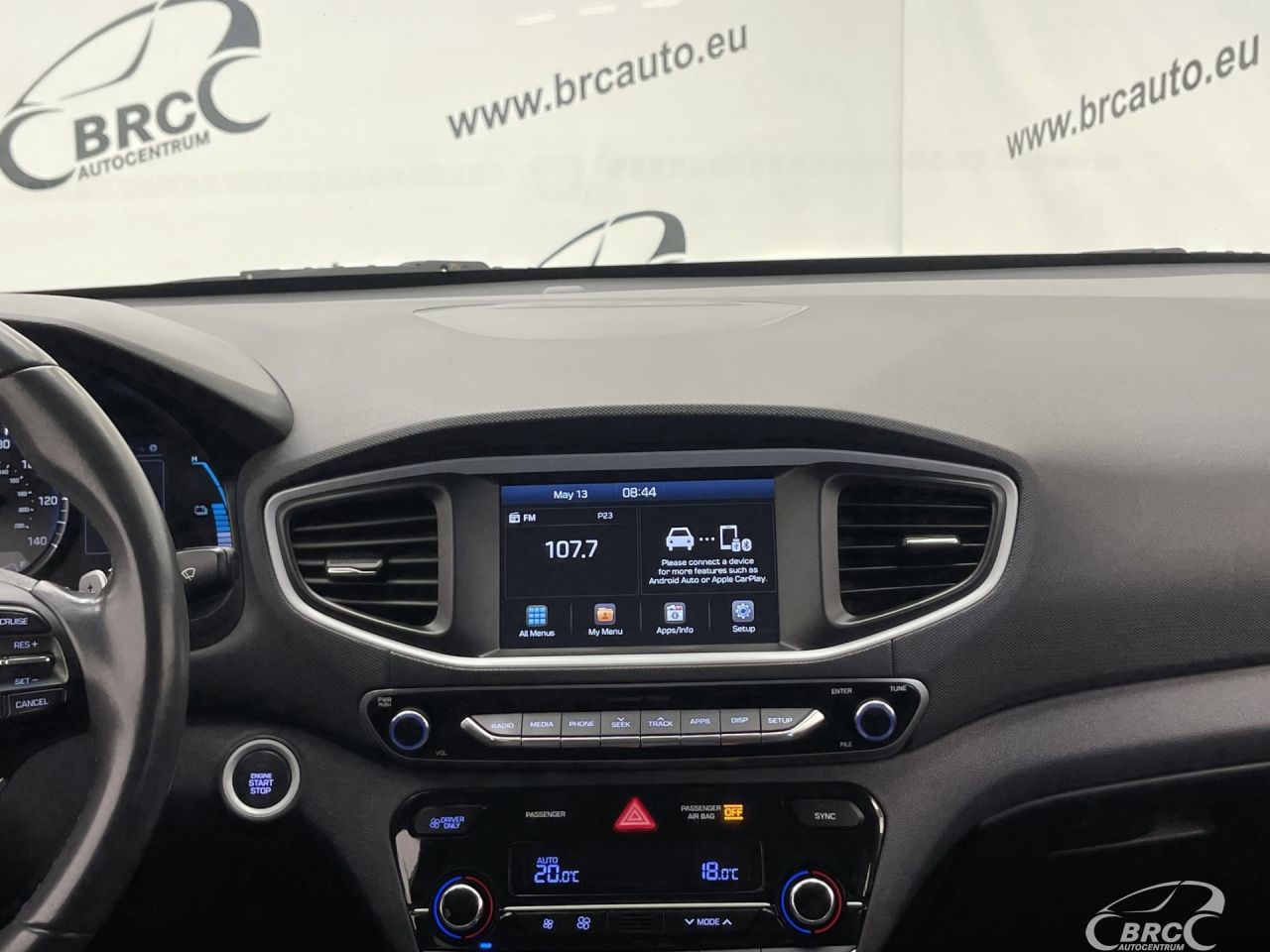 Hyundai IONIQ | 14