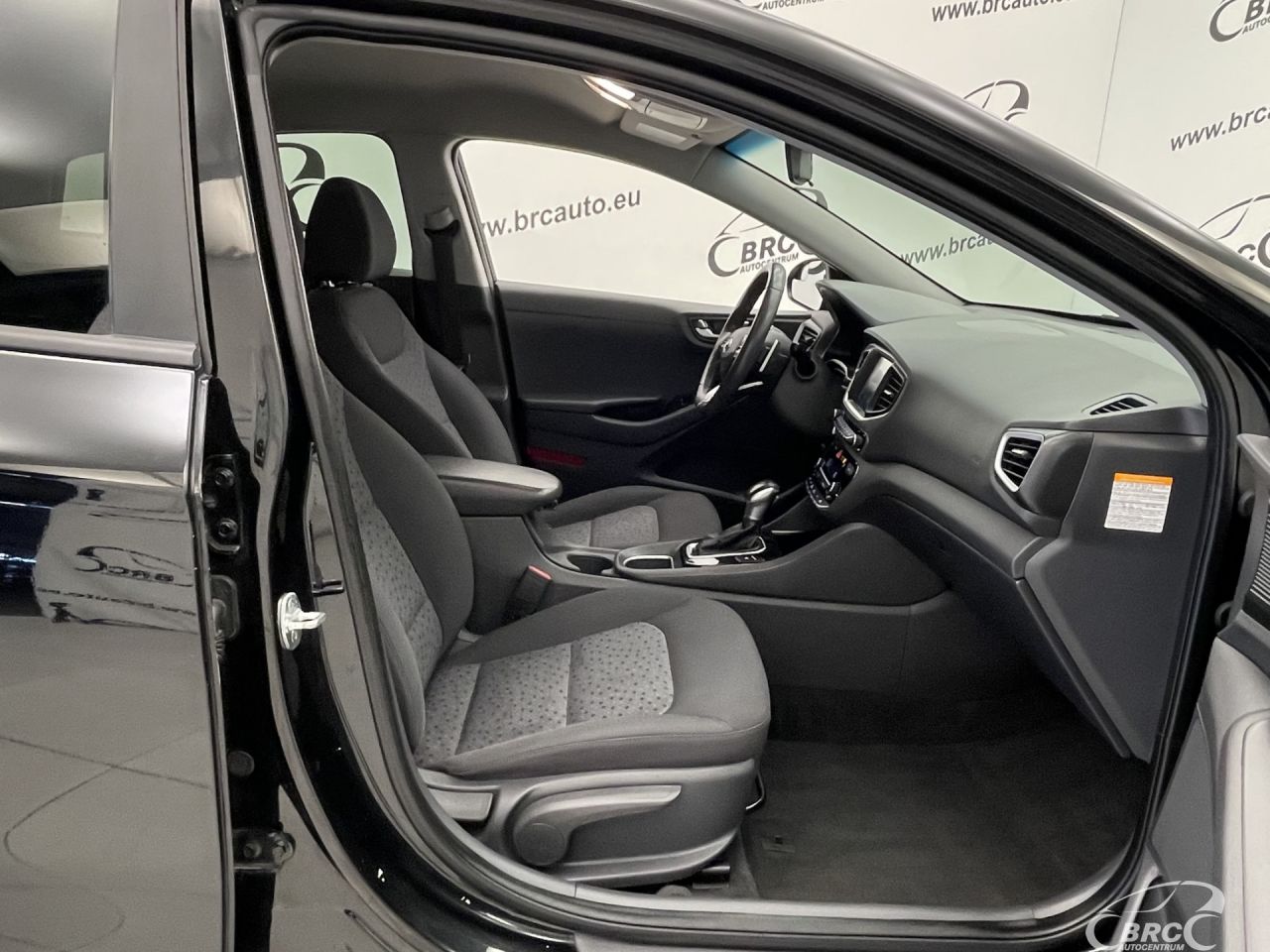 Hyundai IONIQ | 3