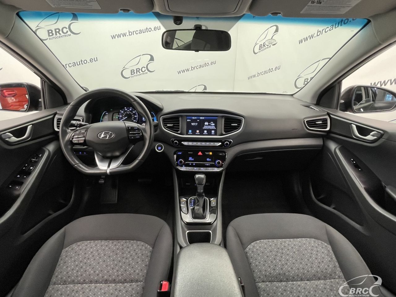 Hyundai IONIQ | 2