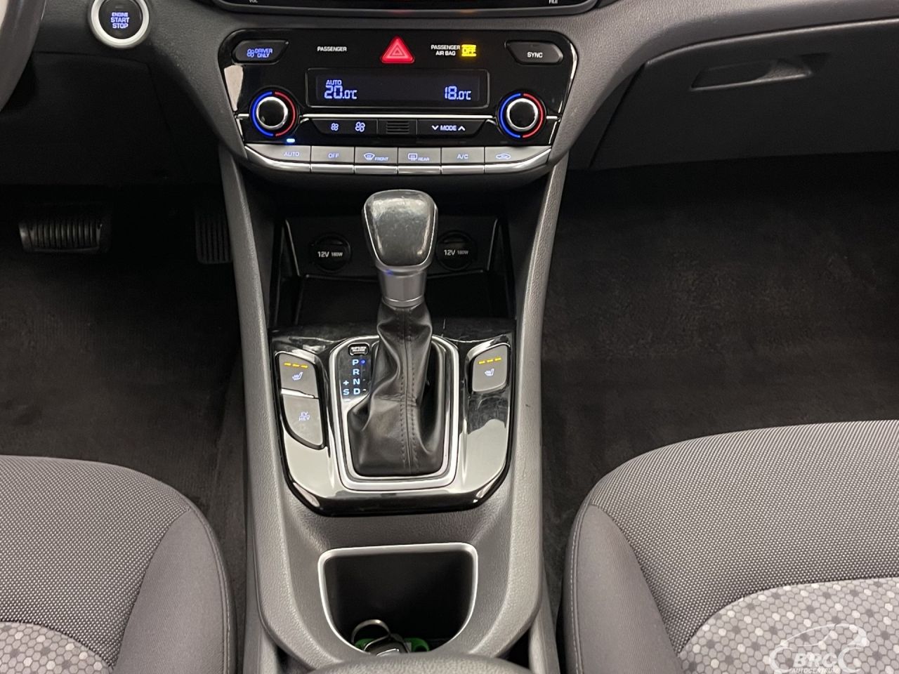 Hyundai IONIQ | 16