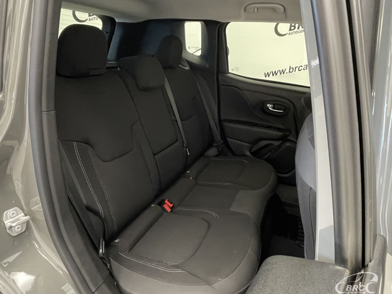 Jeep Renegade | 10