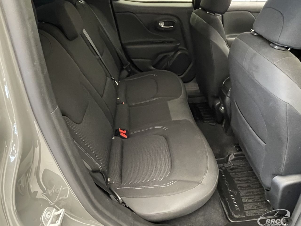 Jeep Renegade | 9