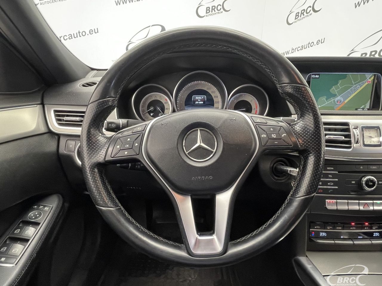Mercedes-Benz E200 | 28
