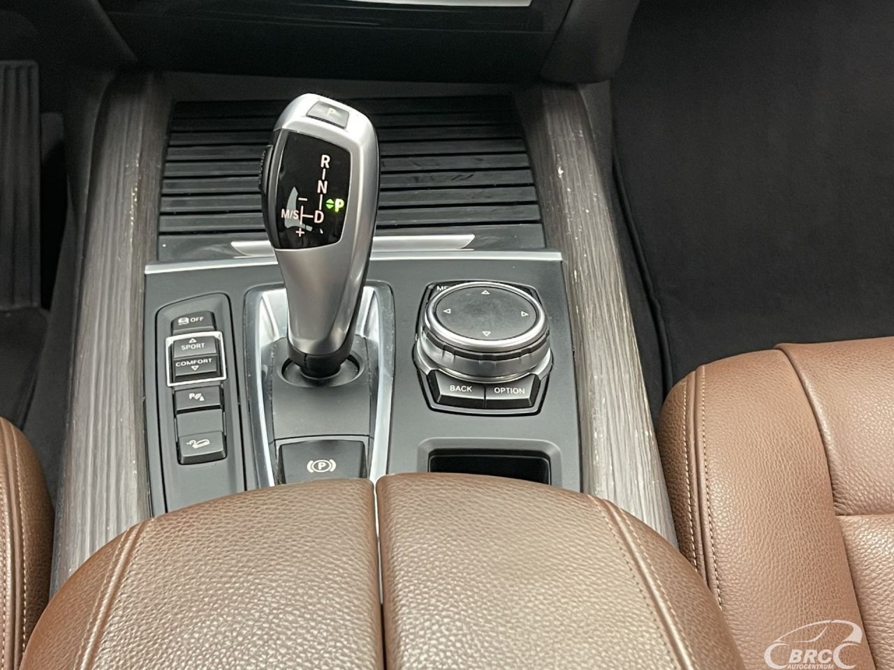 BMW X5 | 16
