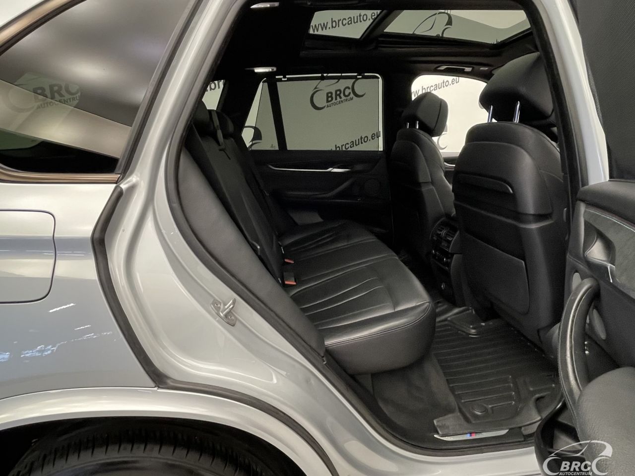 BMW X5 | 8
