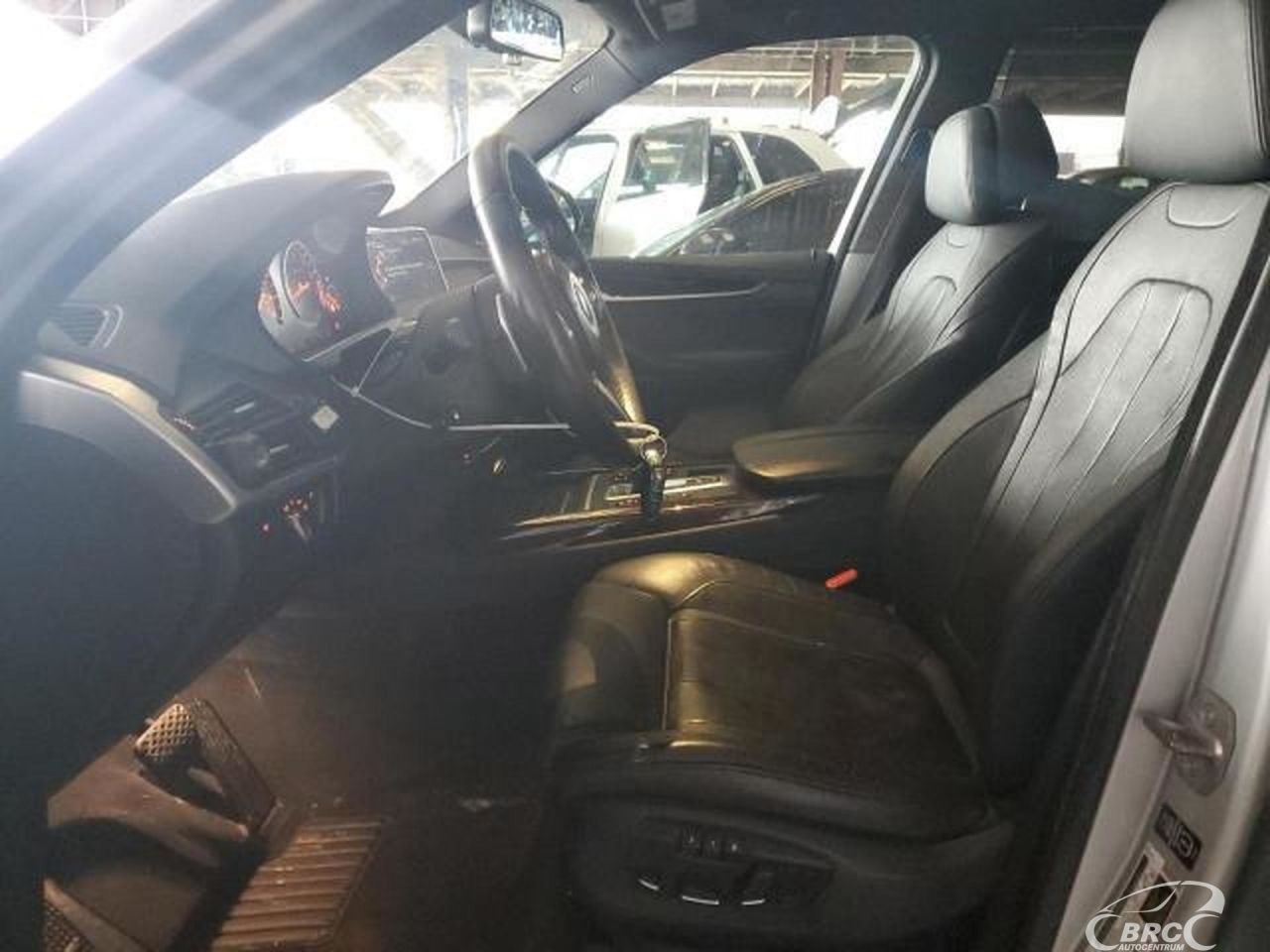 BMW X5 | 61