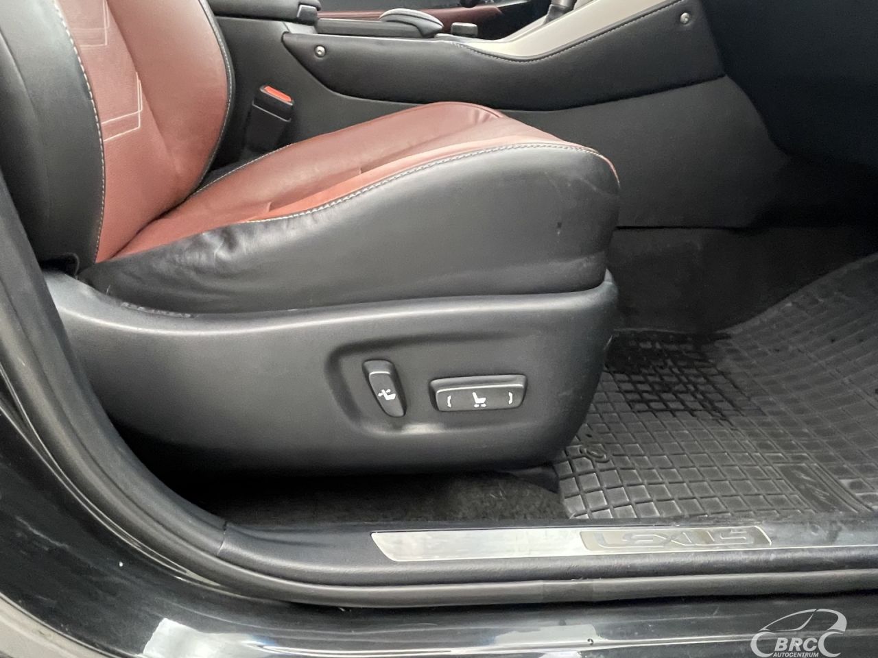 Lexus NX 300h | 5