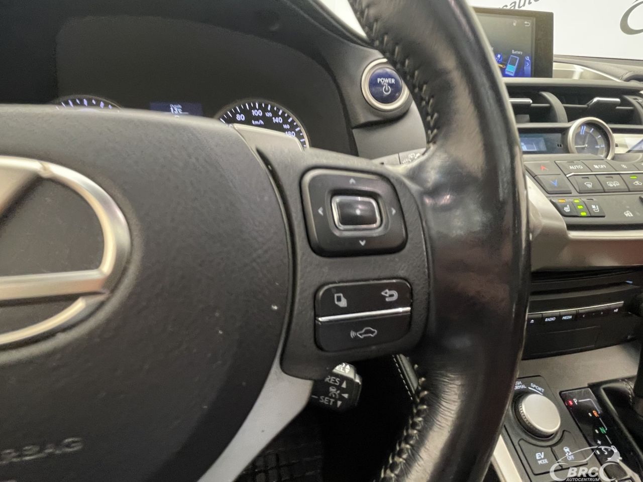 Lexus NX 300h | 30