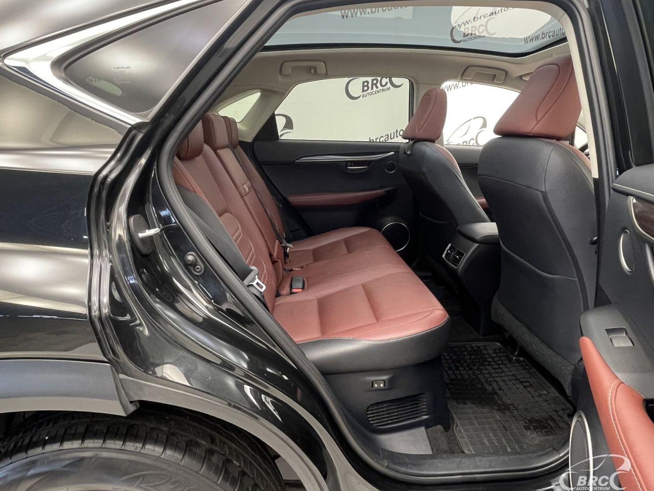 Lexus NX 300h | 8