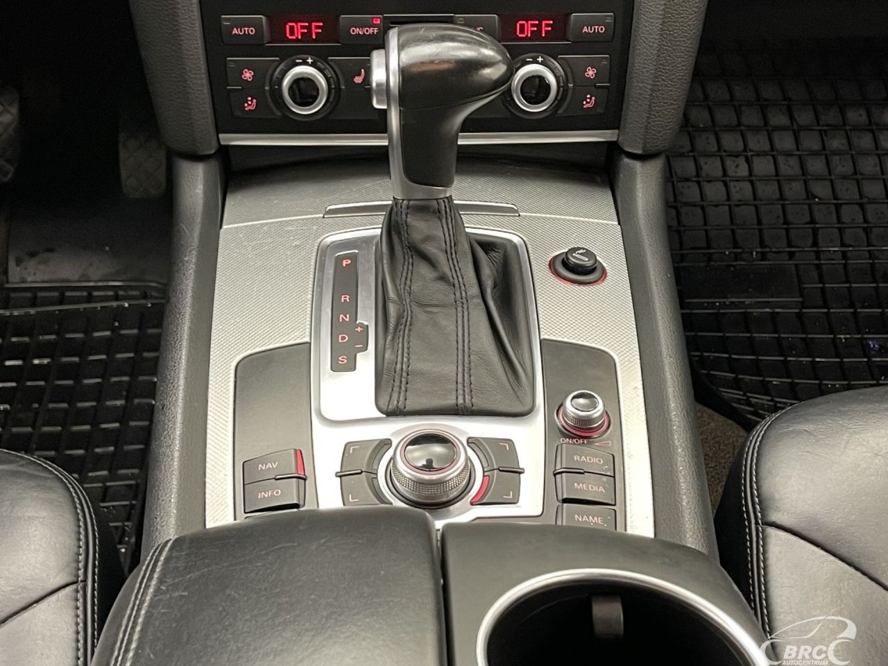 Audi Q7 | 17