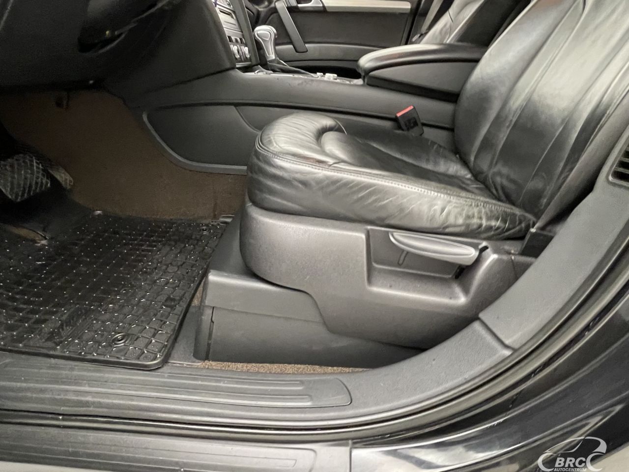Audi Q7 | 22
