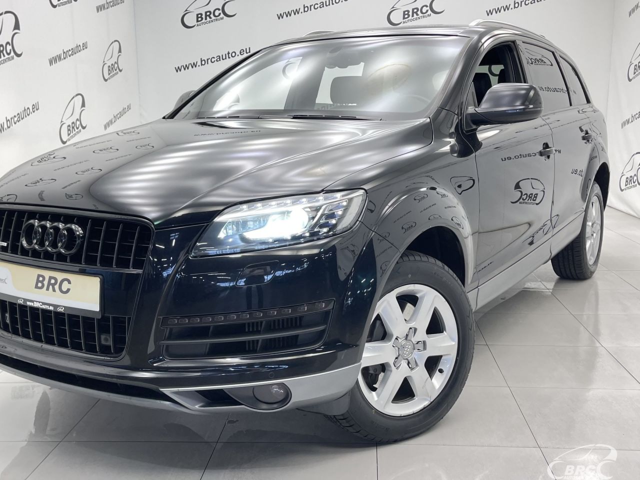 Audi Q7 | 48