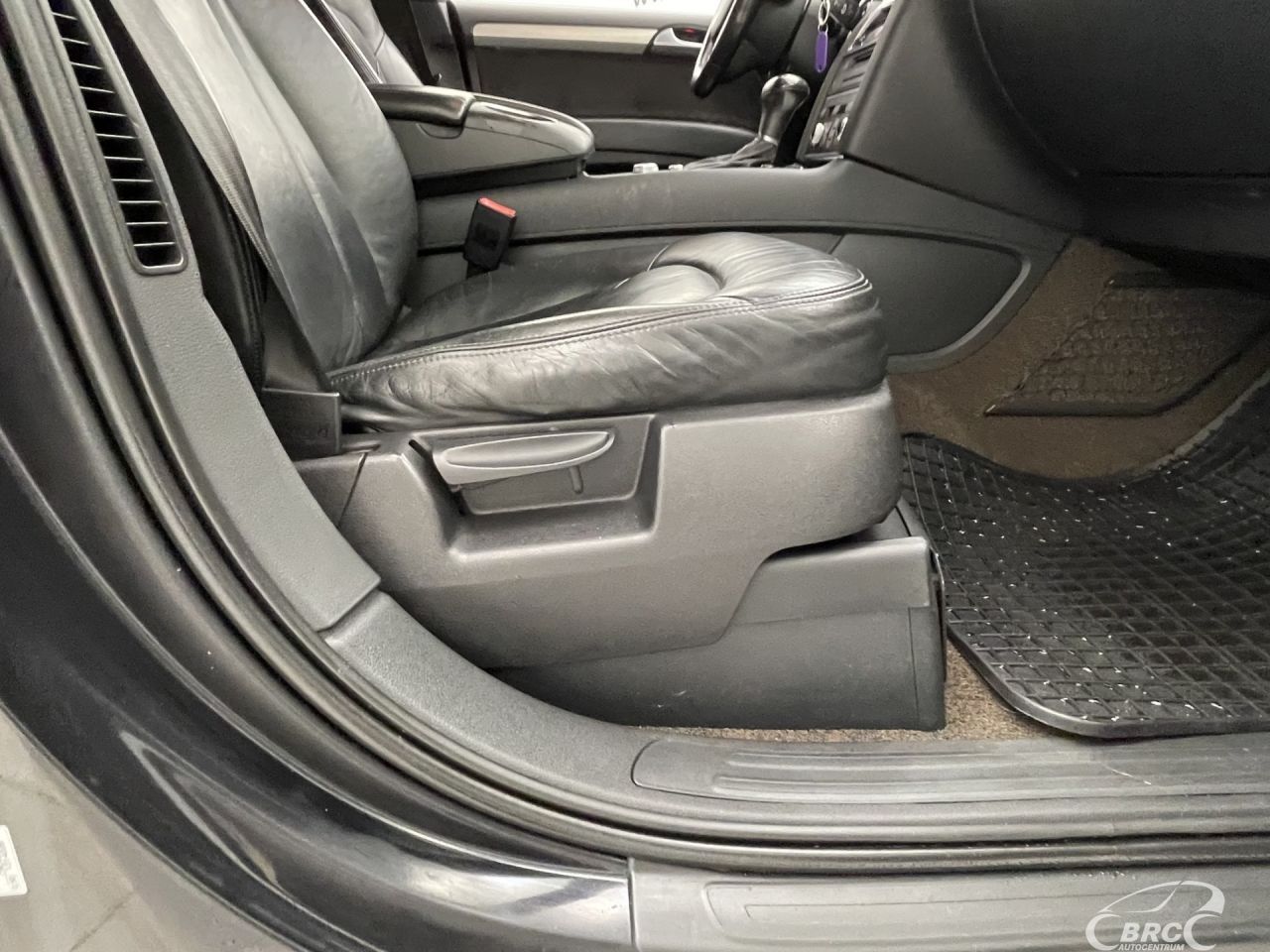 Audi Q7 | 5
